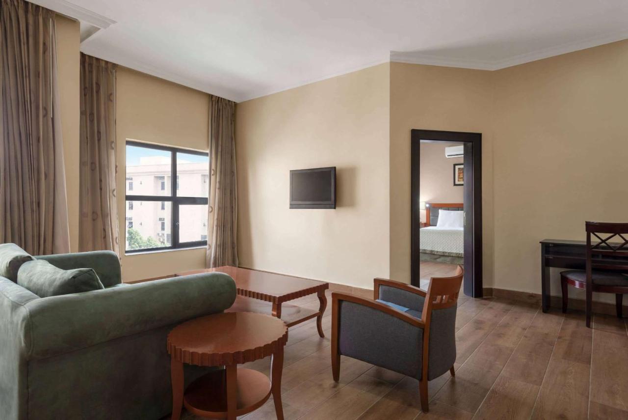 Hawthorn Suites By Wyndham Abuja Exteriér fotografie
