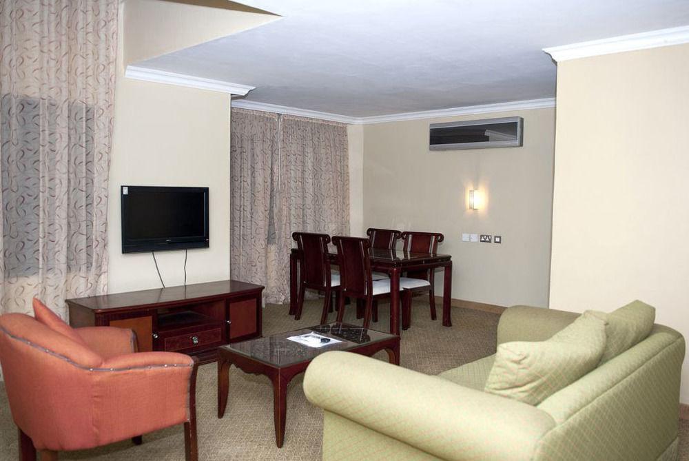 Hawthorn Suites By Wyndham Abuja Exteriér fotografie