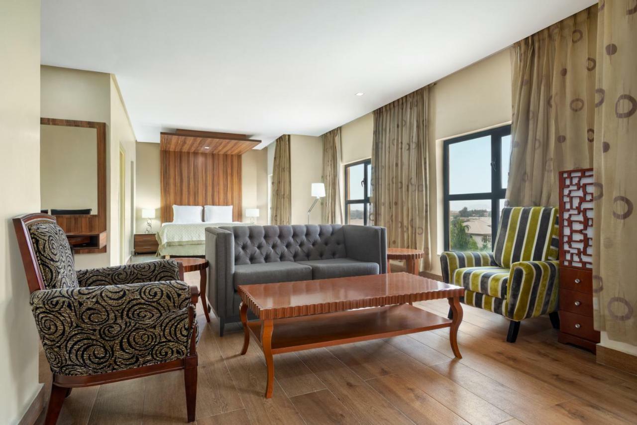Hawthorn Suites By Wyndham Abuja Exteriér fotografie
