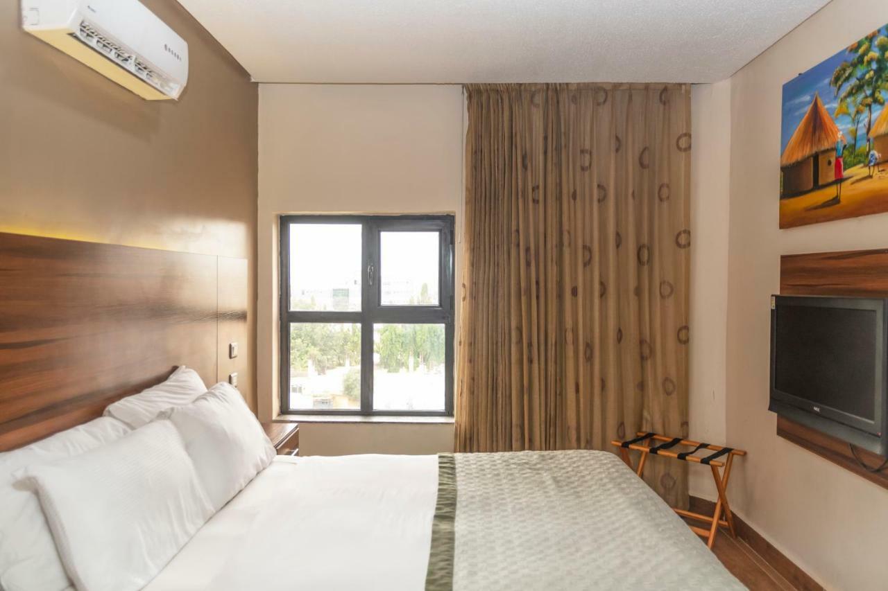 Hawthorn Suites By Wyndham Abuja Exteriér fotografie