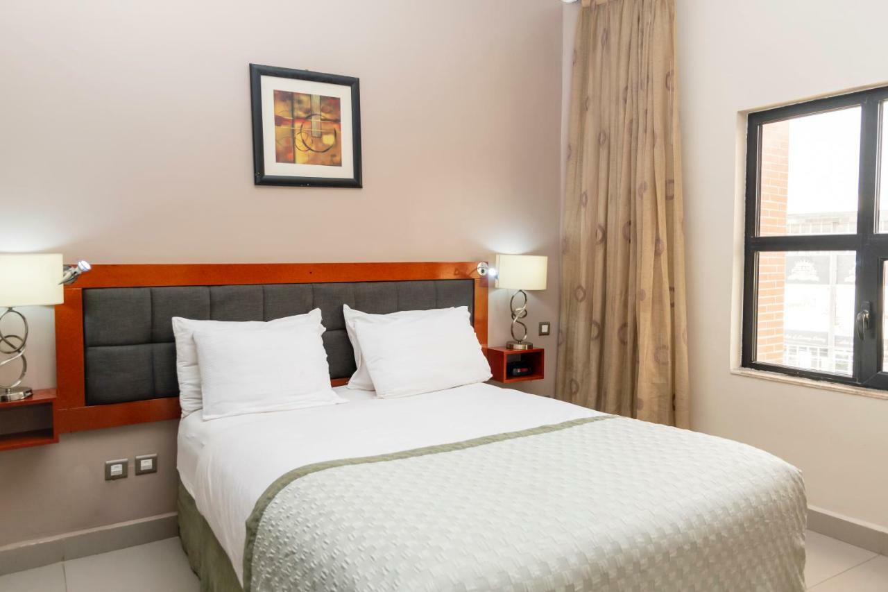 Hawthorn Suites By Wyndham Abuja Exteriér fotografie