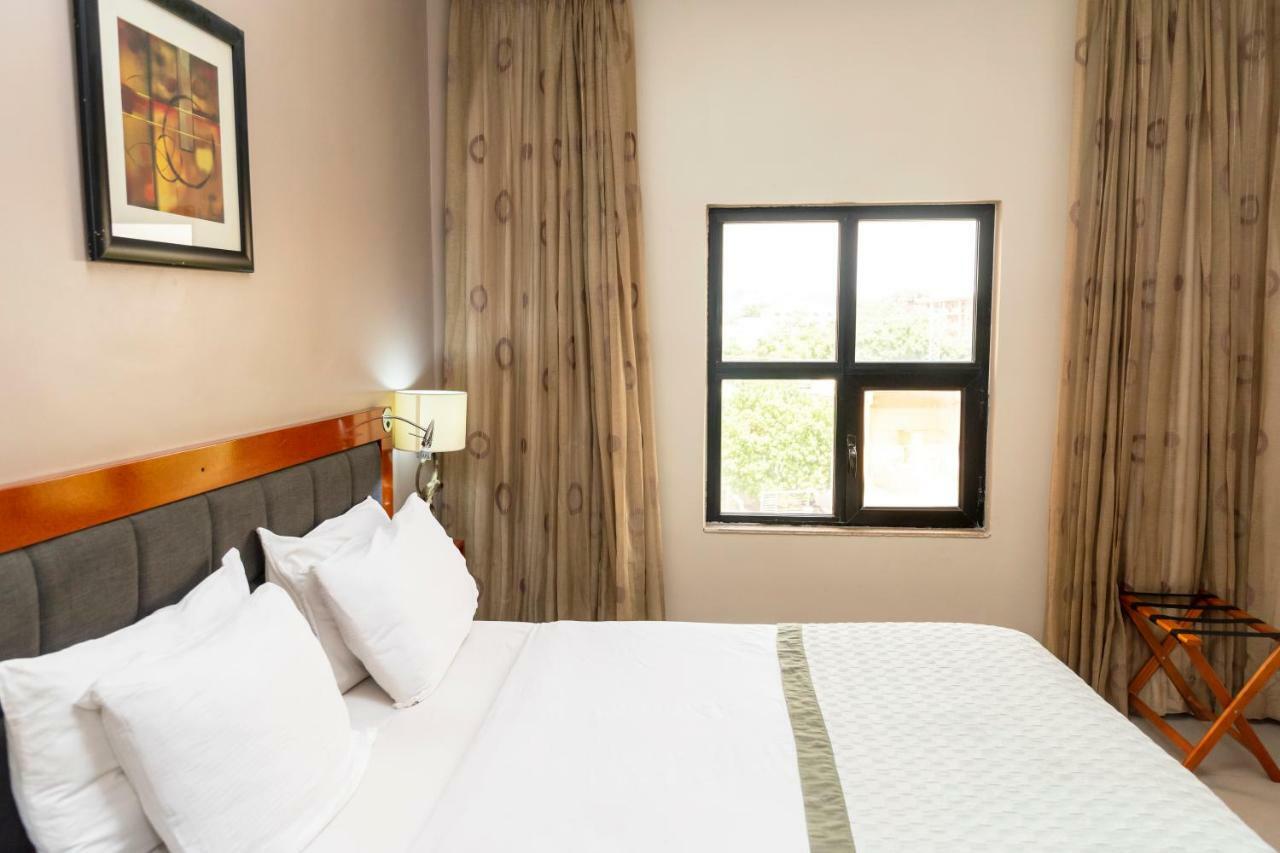 Hawthorn Suites By Wyndham Abuja Exteriér fotografie
